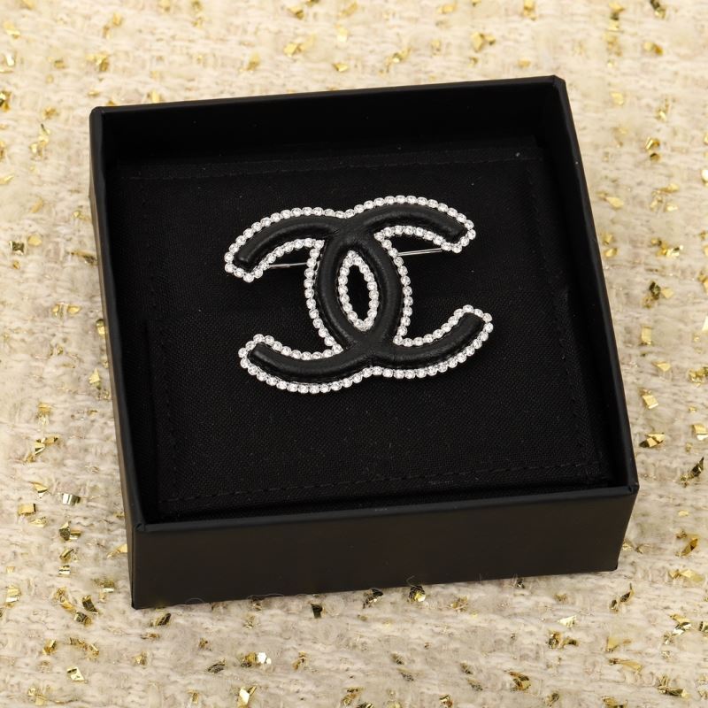 Chanel Brooches - Click Image to Close